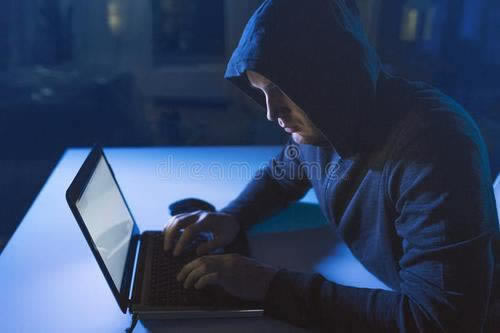 在网上黑平台出现提款第三方审核出款通道维护不给提款什么办法（图）